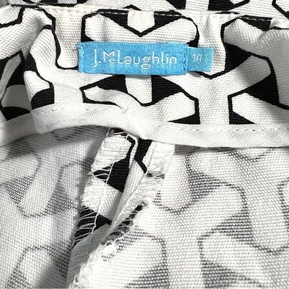 J. McLaughlin Geometric Double Zip
Up Pant Black White 14 Crop Ankle High Rise - Picture 10 of 10